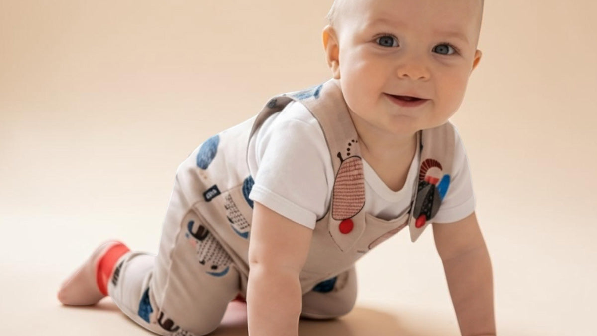 Babykleidung