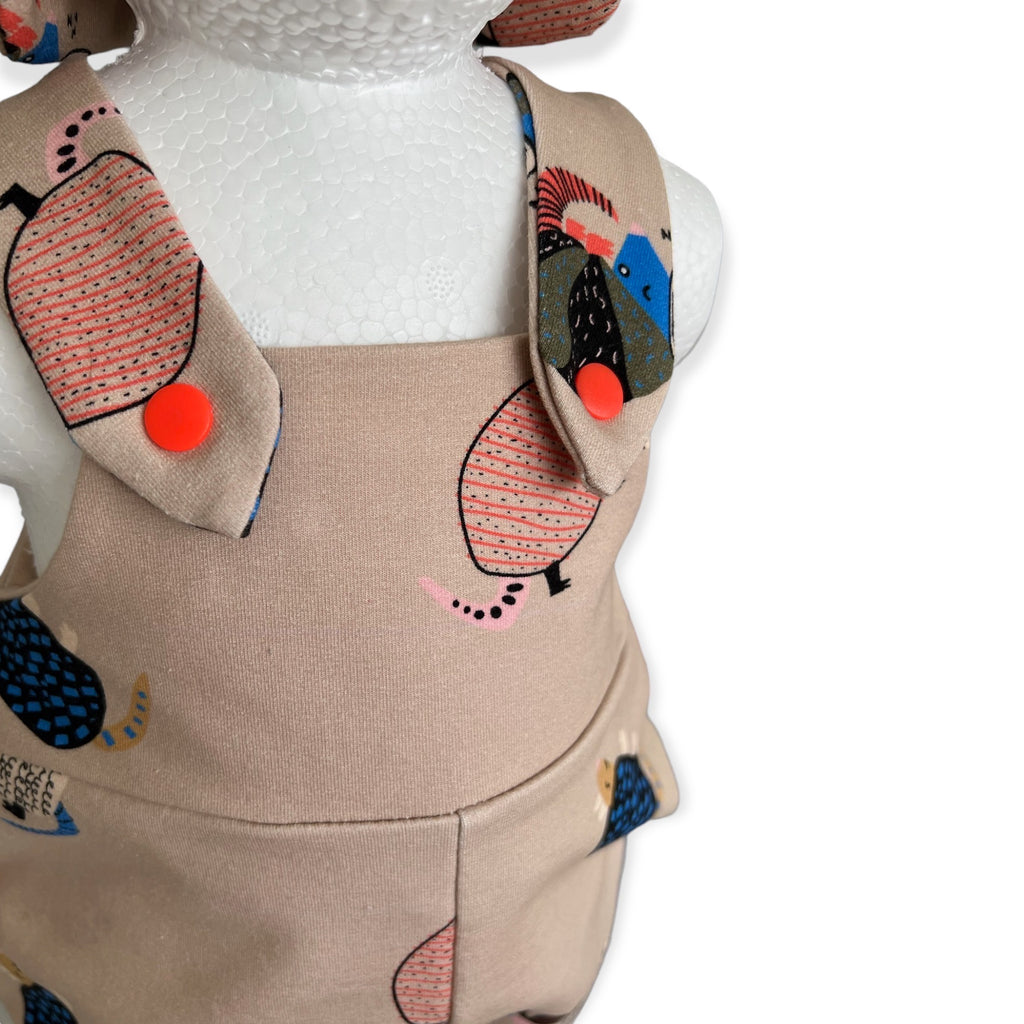 BIO Baby Latzhose Gürteltier