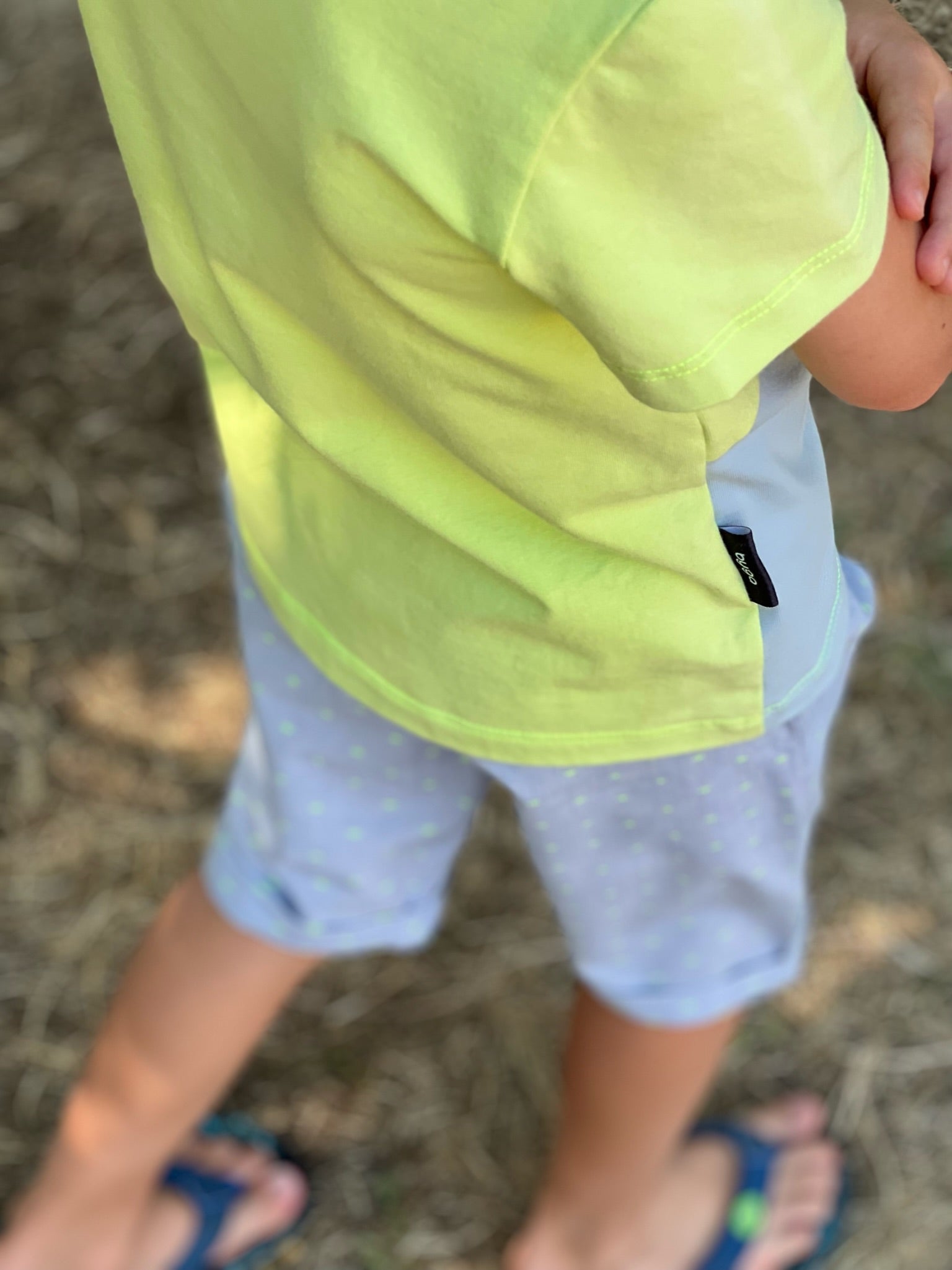 Kurze Hose hellblau
