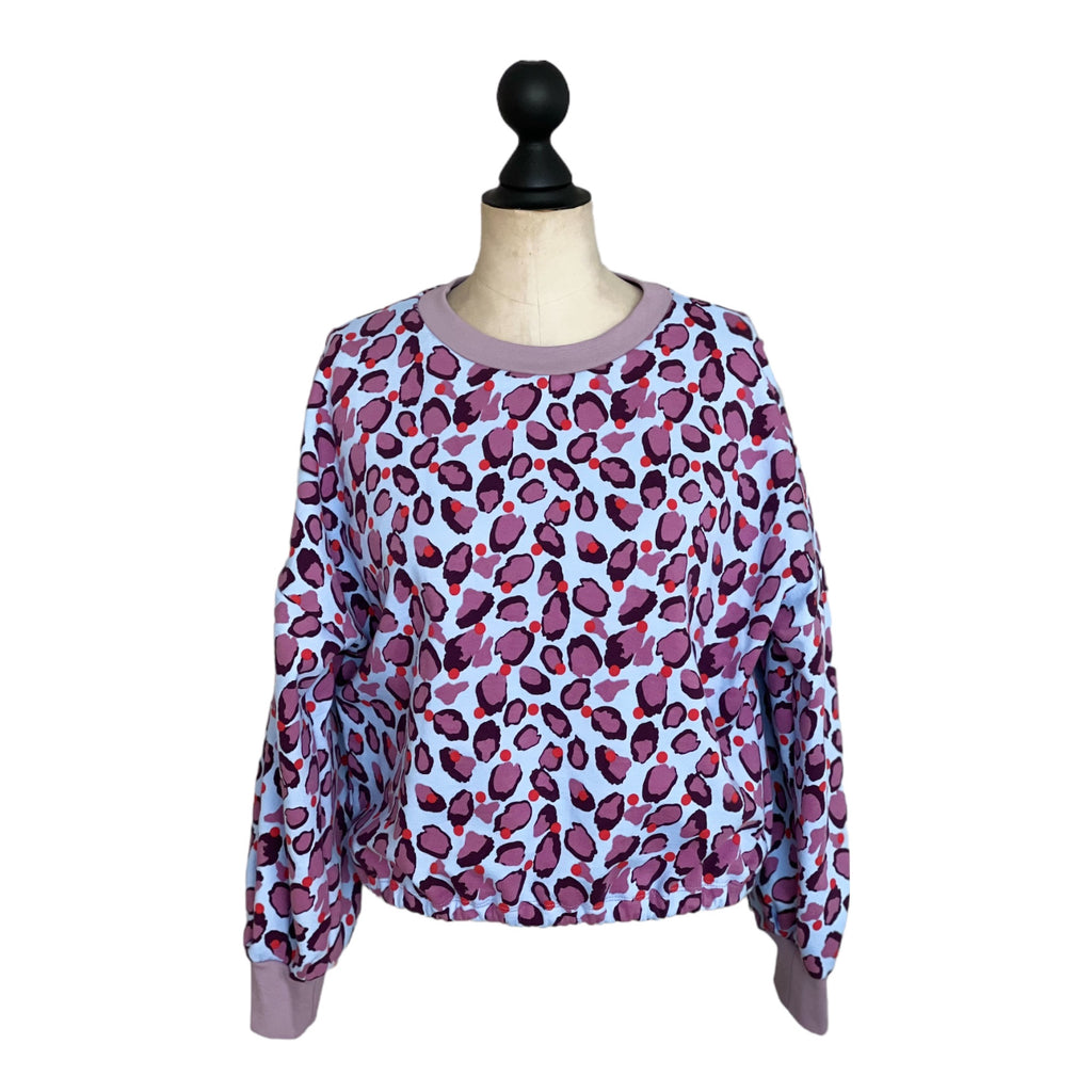 Sweatpullover hellblau violett
