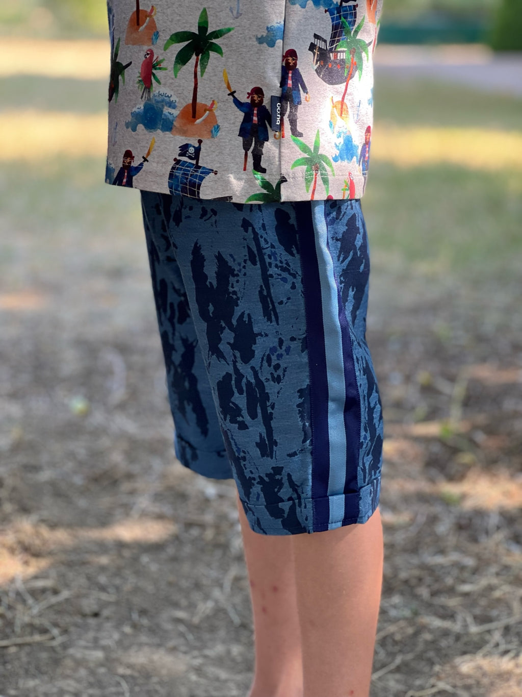 Kurze Hose blau camouflage