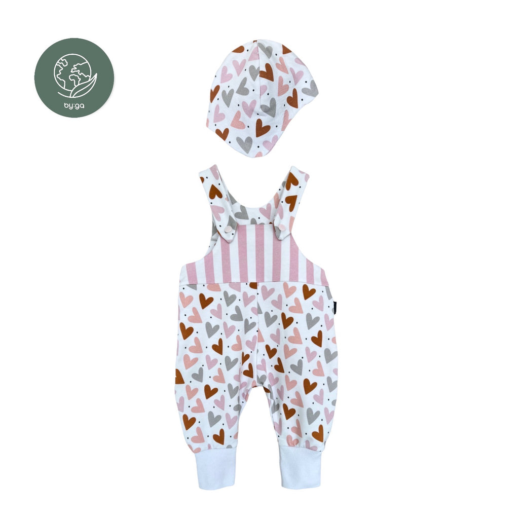 BIO Babyset Latzhose & Mütze Herzen