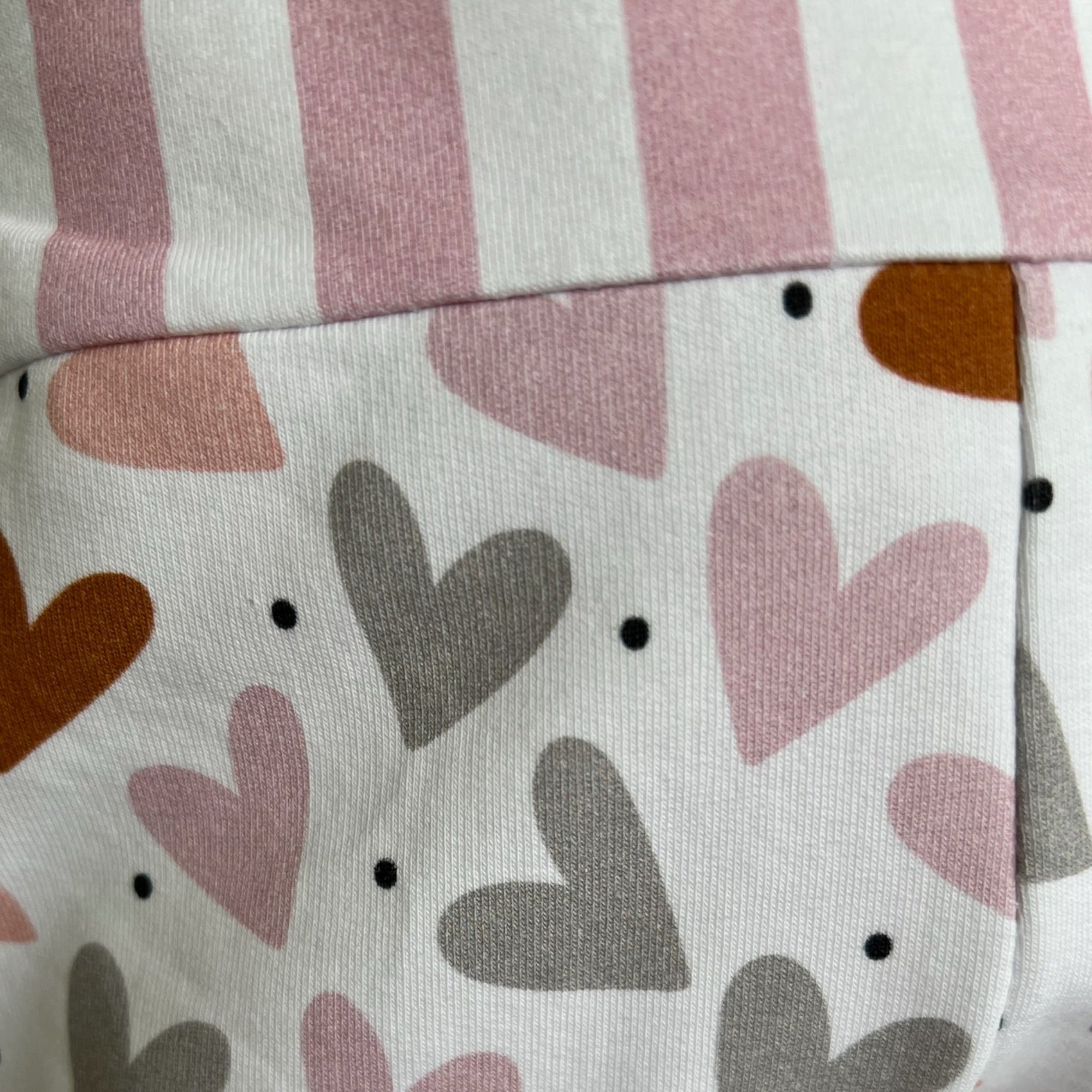 BIO Babyset Latzhose & Mütze Herzen