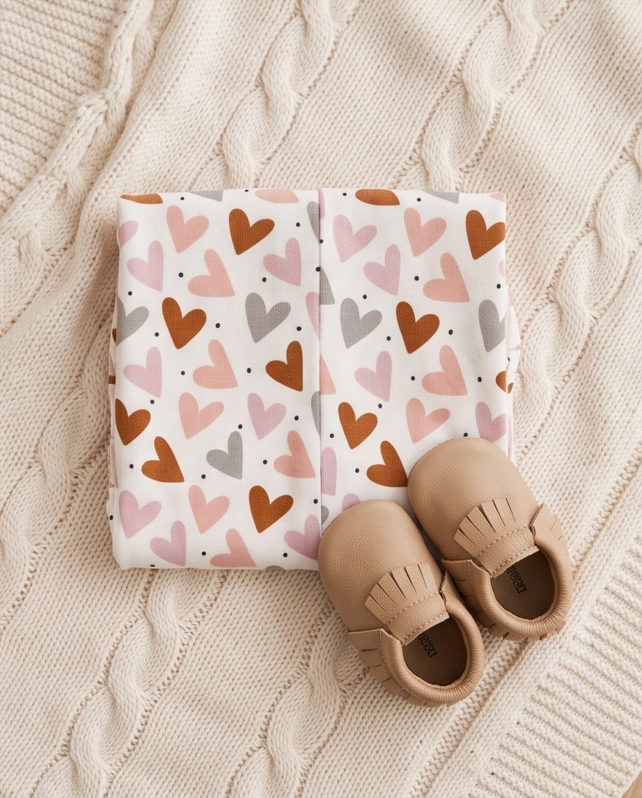 BIO Babyset Latzhose & Mütze Herzen