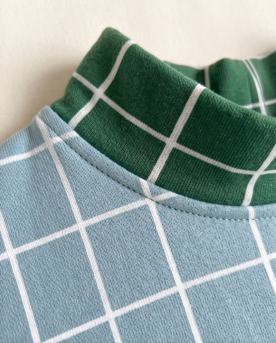 BIO Sweatpullover Grid hellblau